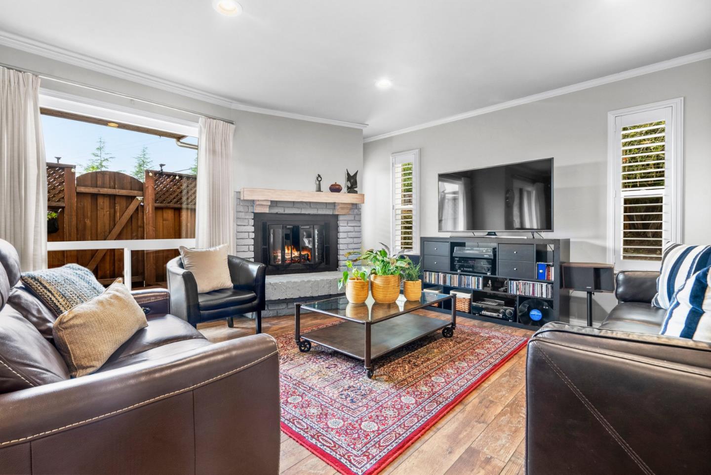Detail Gallery Image 4 of 54 For 3071 Arlington Dr, Aptos,  CA 95003 - 3 Beds | 2/1 Baths