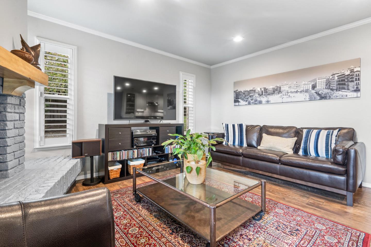 Detail Gallery Image 5 of 54 For 3071 Arlington Dr, Aptos,  CA 95003 - 3 Beds | 2/1 Baths