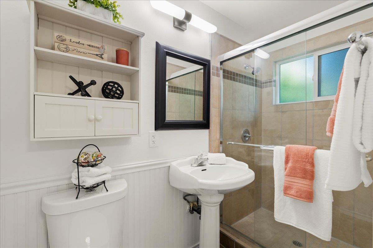 Detail Gallery Image 18 of 39 For 5494 Mary Jo Ct, San Jose,  CA 95124 - 3 Beds | 2 Baths