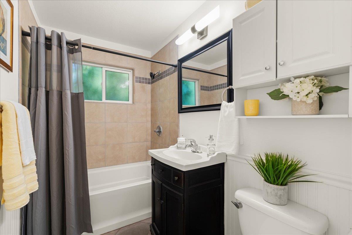 Detail Gallery Image 23 of 39 For 5494 Mary Jo Ct, San Jose,  CA 95124 - 3 Beds | 2 Baths