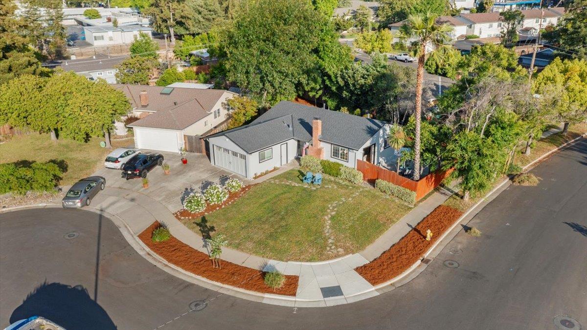 Detail Gallery Image 35 of 39 For 5494 Mary Jo Ct, San Jose,  CA 95124 - 3 Beds | 2 Baths