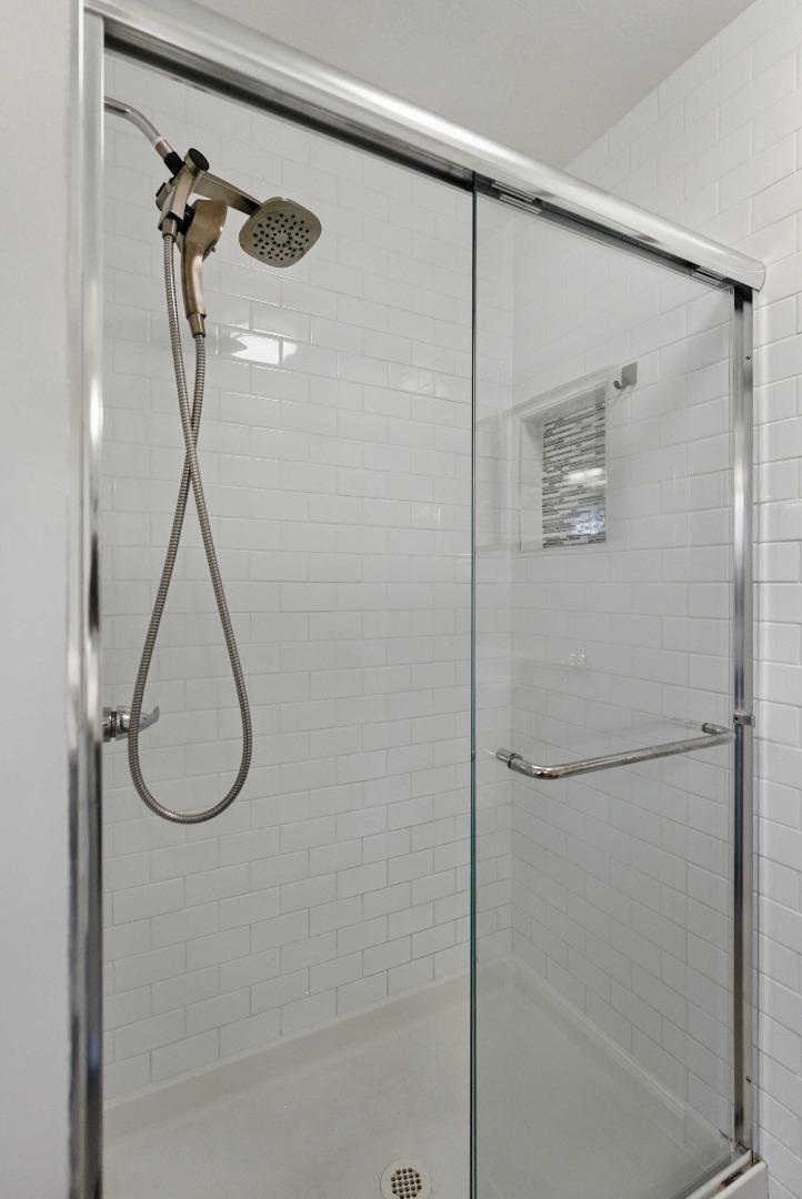 Detail Gallery Image 15 of 25 For 418 Foxborough Dr, Mountain View,  CA 94041 - 4 Beds | 2 Baths