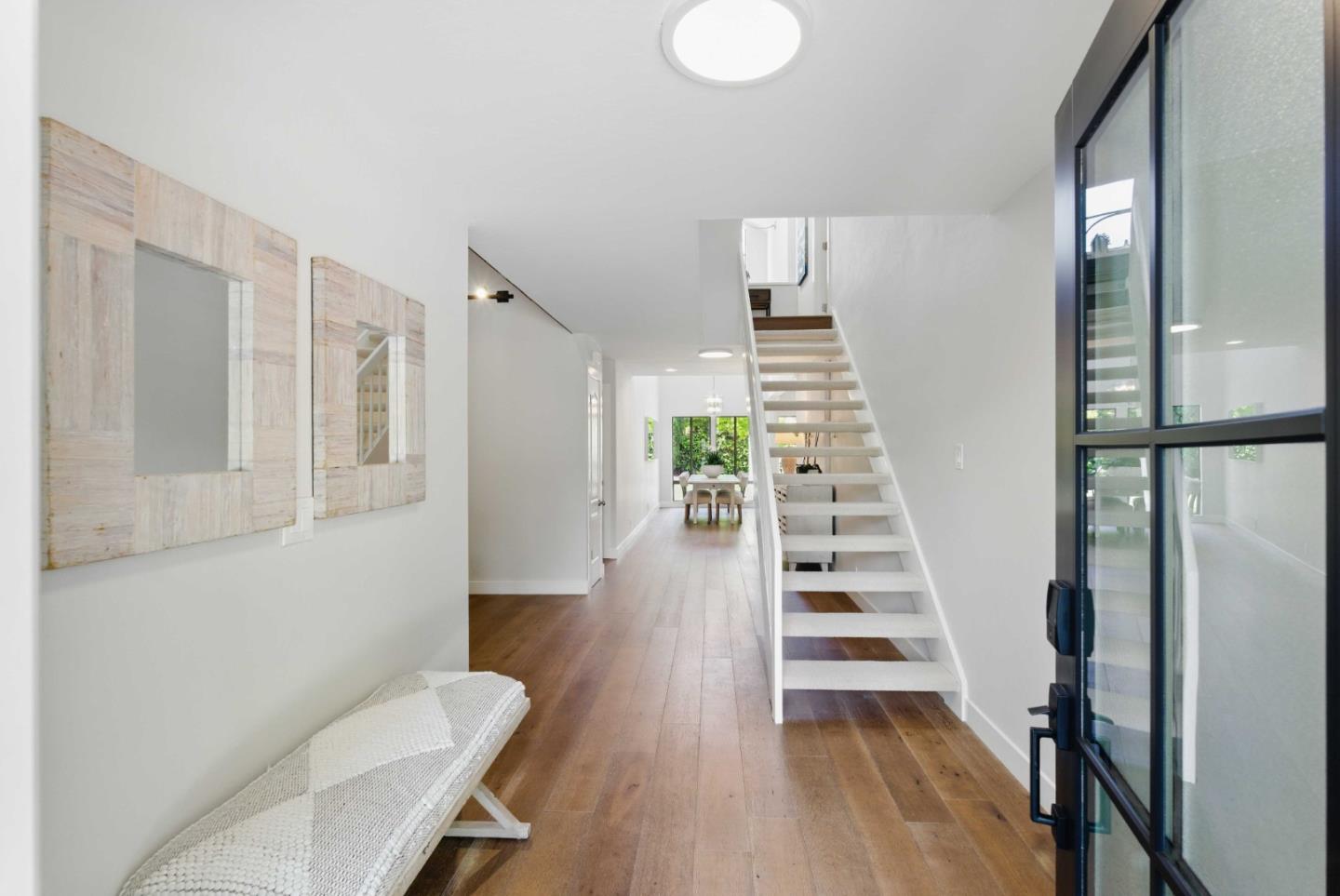 Detail Gallery Image 2 of 25 For 418 Foxborough Dr, Mountain View,  CA 94041 - 4 Beds | 2 Baths