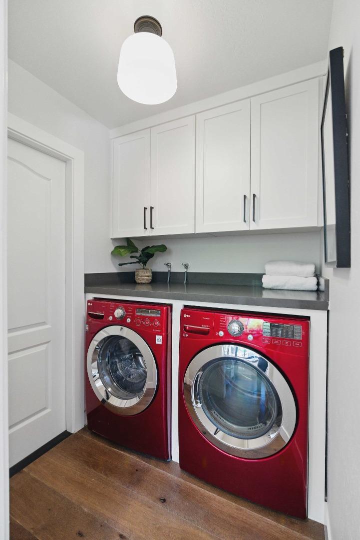 Detail Gallery Image 21 of 25 For 418 Foxborough Dr, Mountain View,  CA 94041 - 4 Beds | 2 Baths