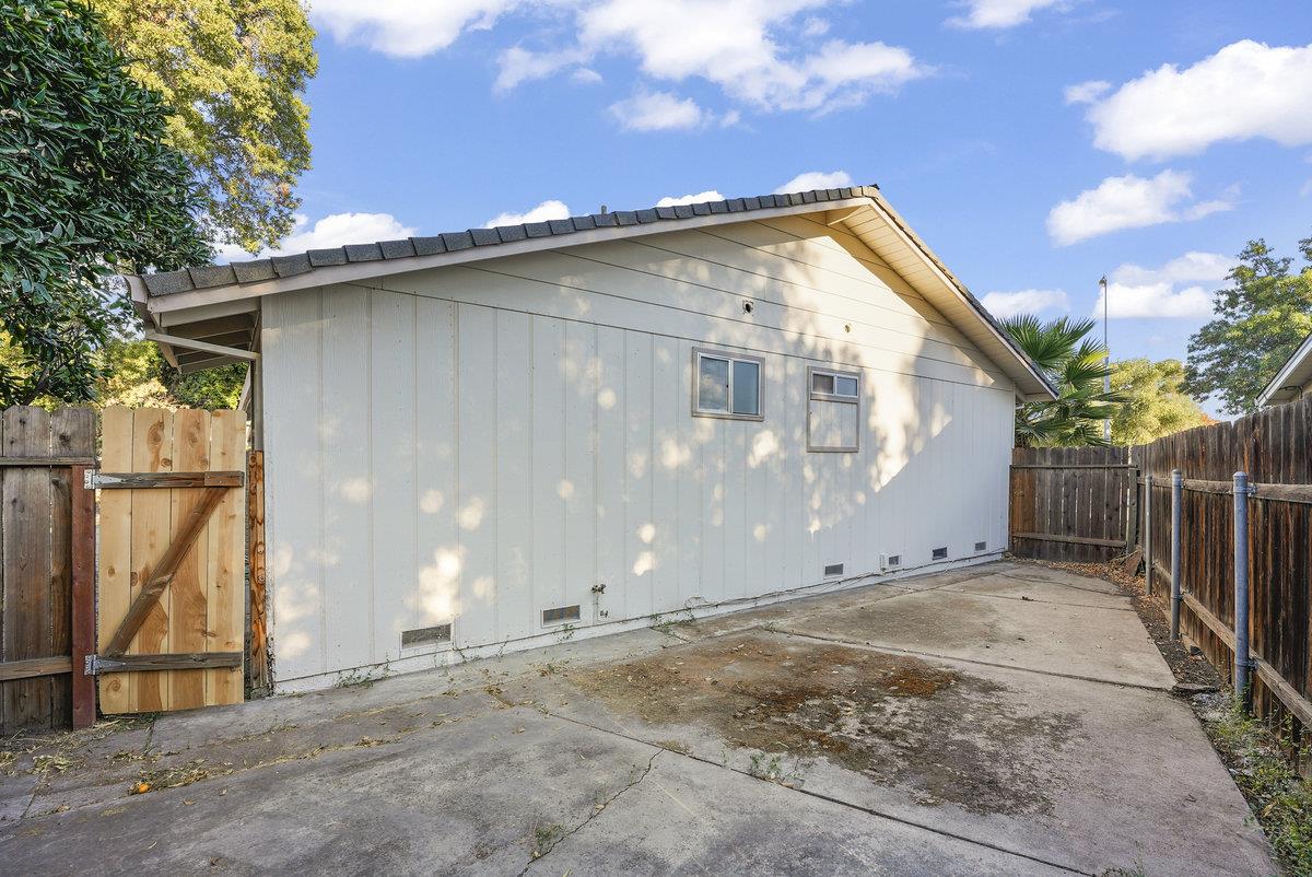 Detail Gallery Image 22 of 23 For 2958 Chauncy Cir, Stockton,  CA 95209 - 3 Beds | 2 Baths