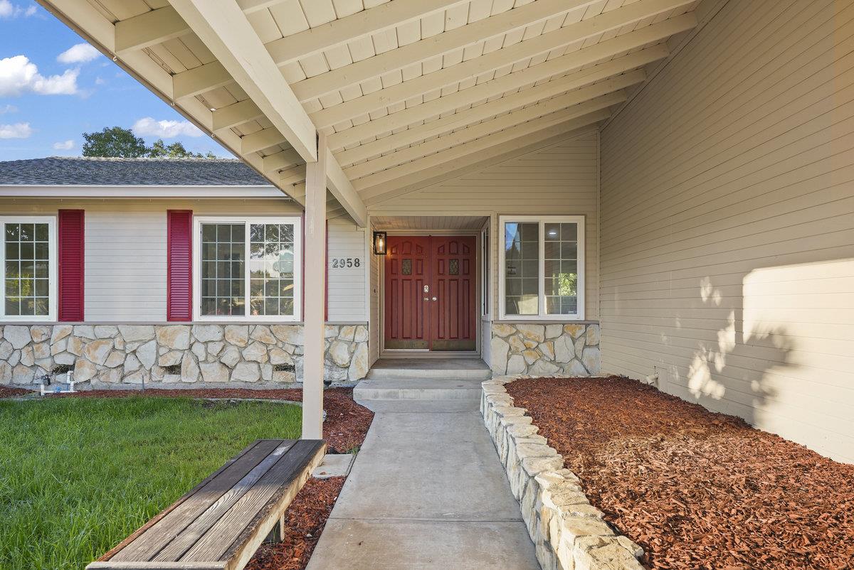 Detail Gallery Image 3 of 23 For 2958 Chauncy Cir, Stockton,  CA 95209 - 3 Beds | 2 Baths