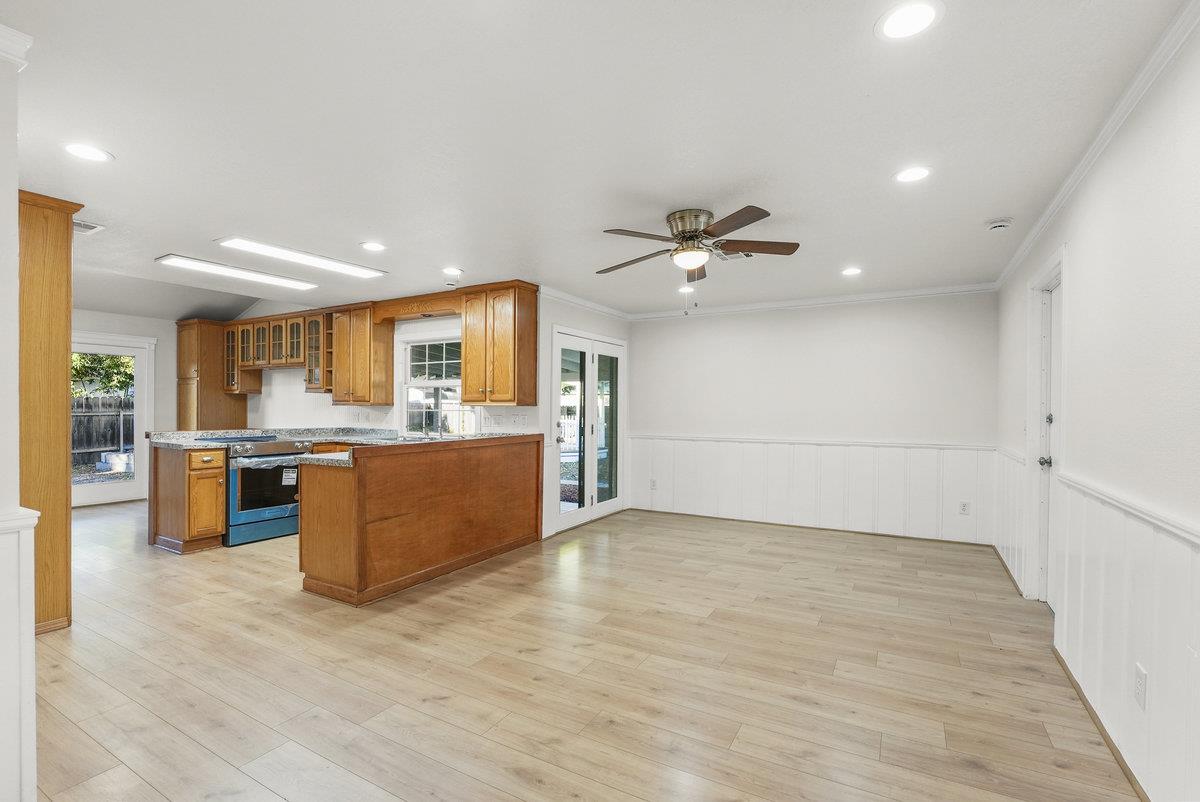 Detail Gallery Image 7 of 23 For 2958 Chauncy Cir, Stockton,  CA 95209 - 3 Beds | 2 Baths