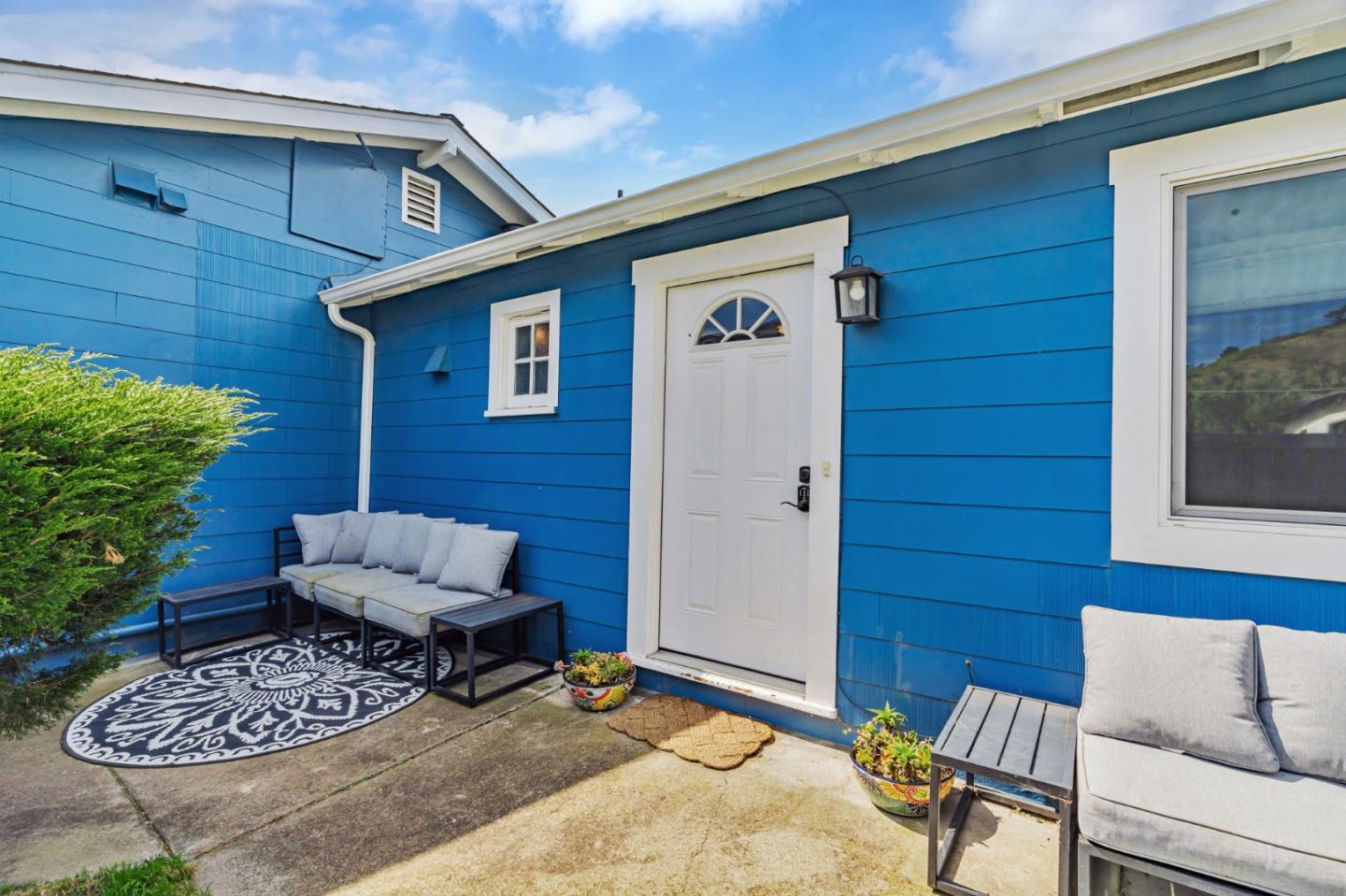 Detail Gallery Image 2 of 37 For 127 Gardiner Ave a,  South San Francisco,  CA 94080 - 1 Beds | 1 Baths