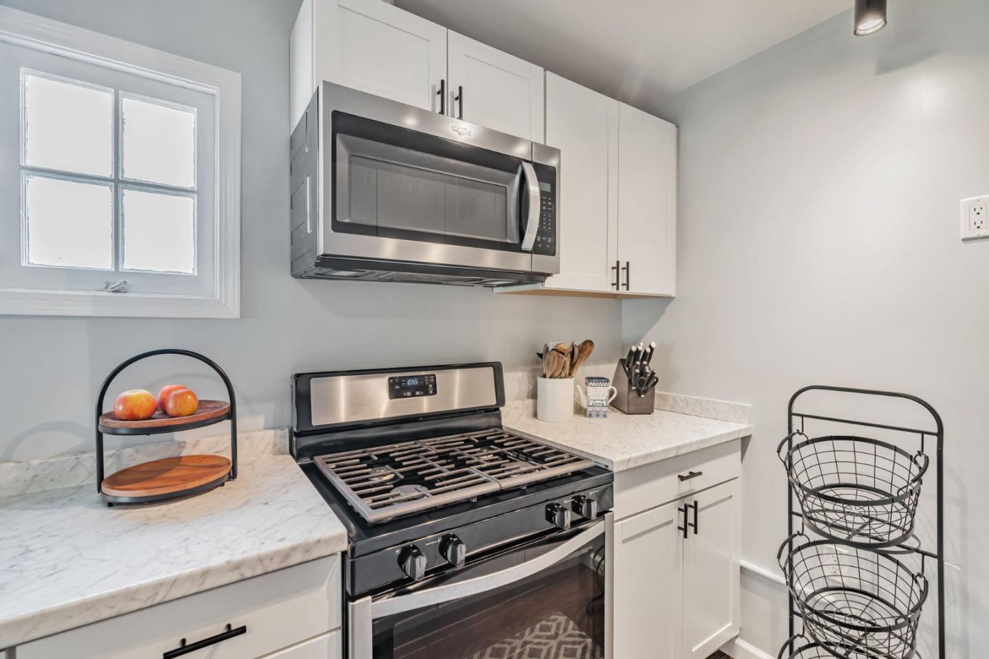 Detail Gallery Image 24 of 37 For 127 Gardiner Ave a,  South San Francisco,  CA 94080 - 1 Beds | 1 Baths