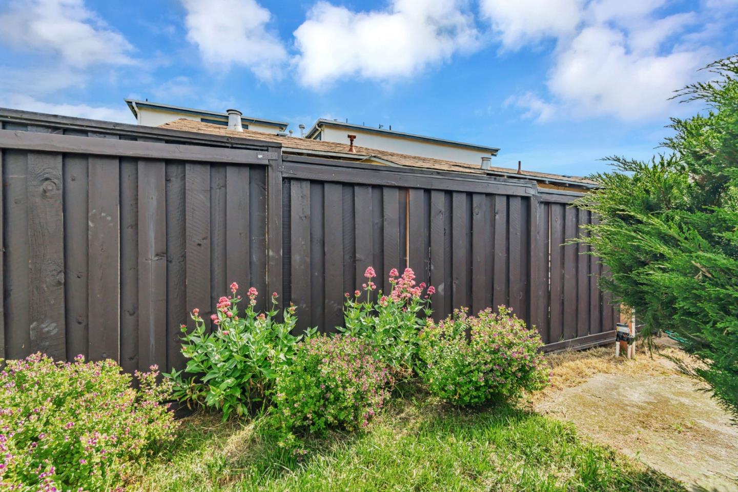 Detail Gallery Image 28 of 37 For 127 Gardiner Ave a,  South San Francisco,  CA 94080 - 1 Beds | 1 Baths