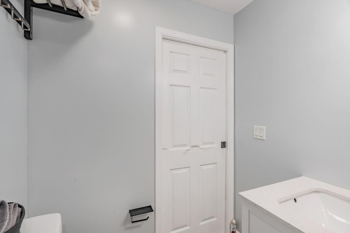 Detail Gallery Image 32 of 37 For 127 Gardiner Ave a,  South San Francisco,  CA 94080 - 1 Beds | 1 Baths
