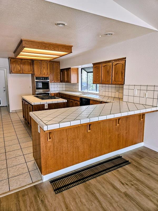 Detail Gallery Image 2 of 13 For 1764 Seal Way, Discovery Bay,  CA 94505 - 3 Beds | 2/1 Baths
