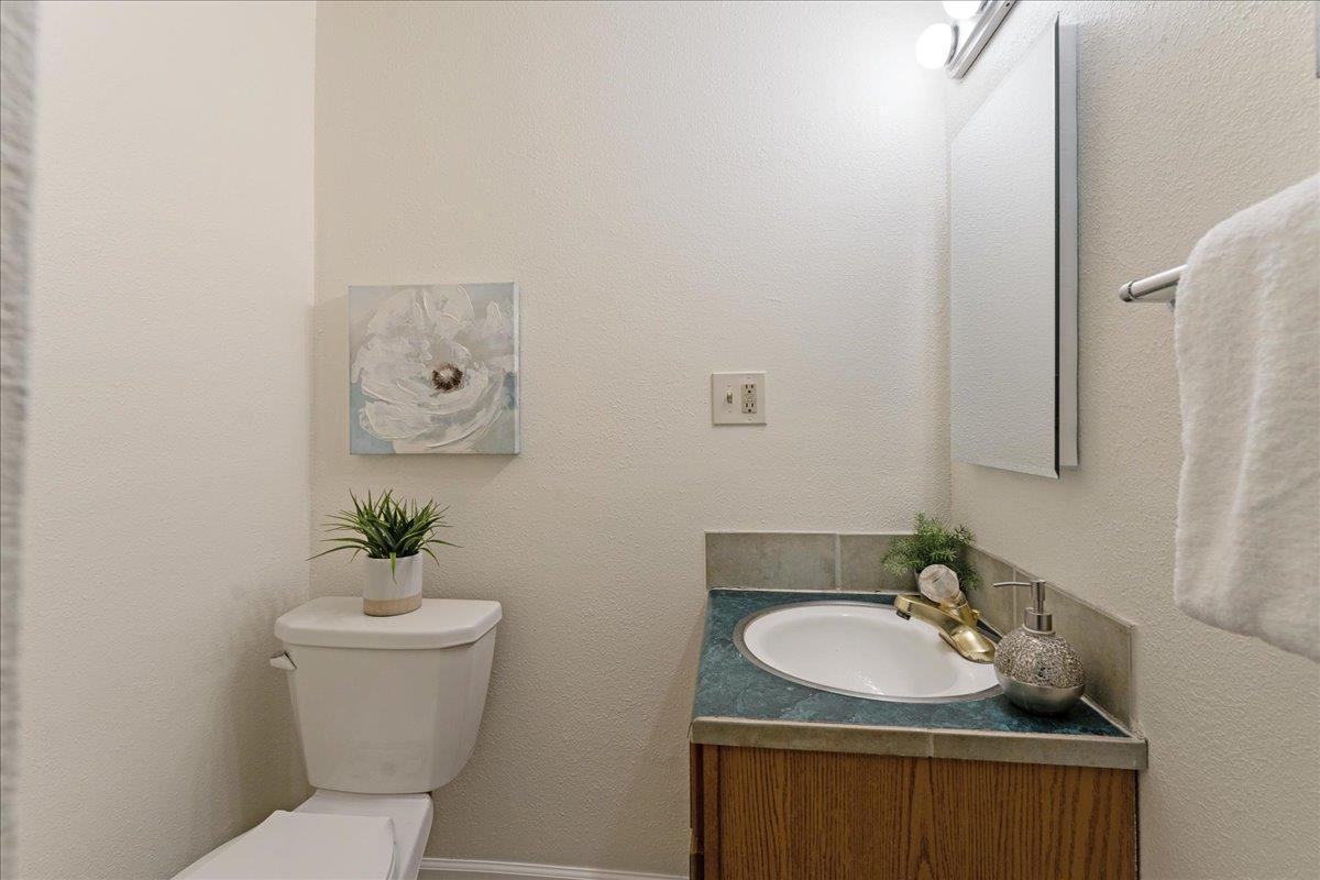 Detail Gallery Image 19 of 39 For 3140 Stanley Ave, Santa Cruz,  CA 95065 - – Beds | – Baths