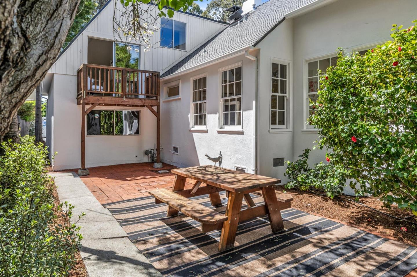 Detail Gallery Image 71 of 73 For 1476 Highway Rd, Burlingame,  CA 94010 - 3 Beds | 2 Baths