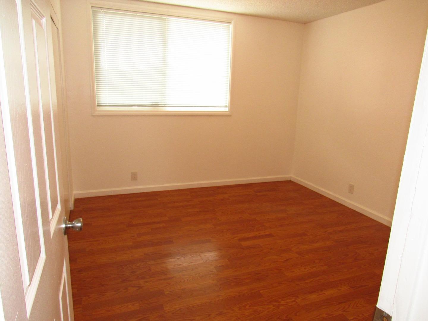 Detail Gallery Image 7 of 9 For 2786 Murtha Dr, San Jose,  CA 95127 - 3 Beds | 2 Baths