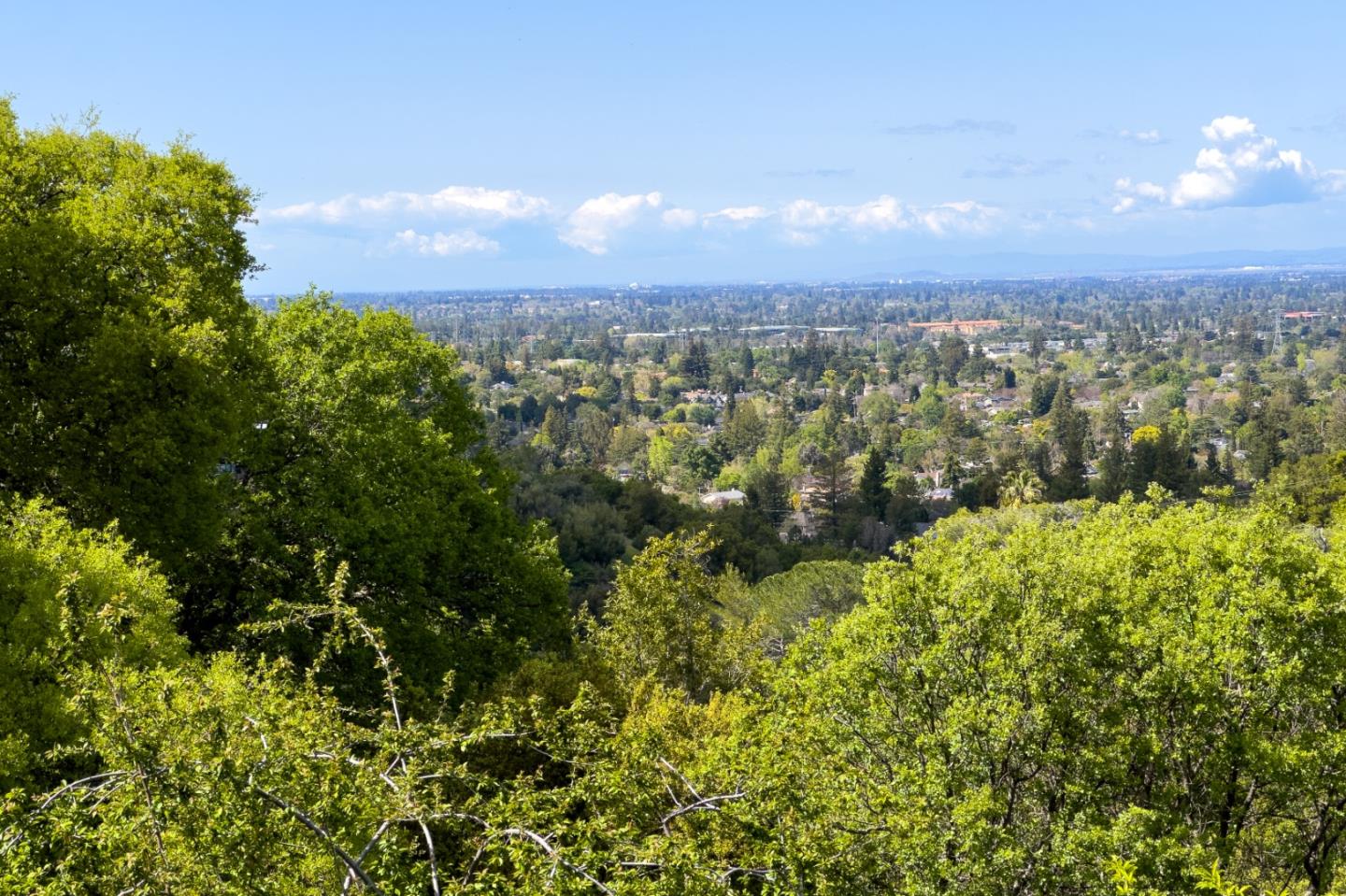 Detail Gallery Image 72 of 86 For 16060 Cerro Vista Dr, Los Gatos,  CA 95032 - 5 Beds | 3/1 Baths