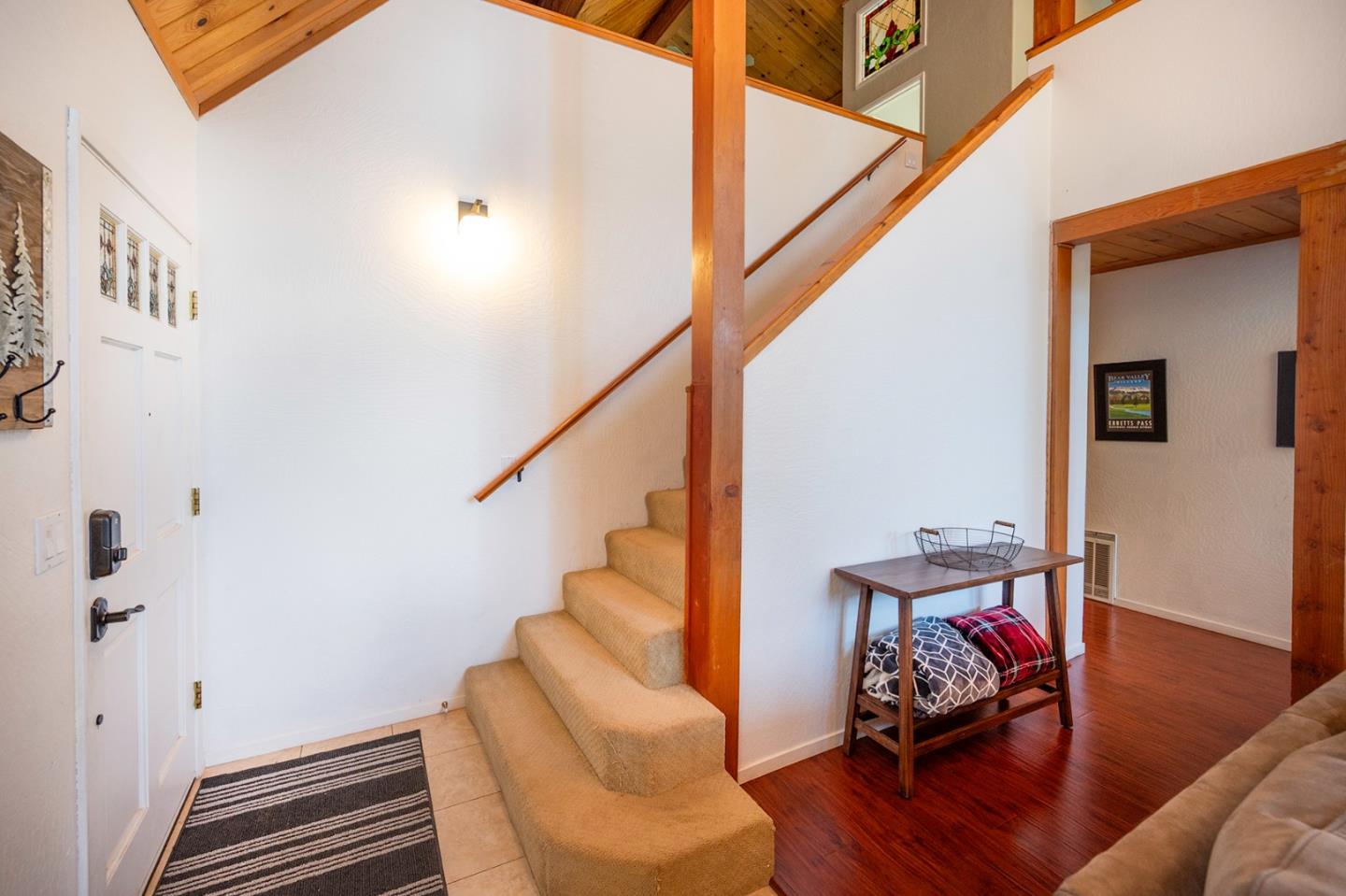 Detail Gallery Image 25 of 70 For 2088 Castlewood Ln #11,  Arnold,  CA 95223 - 4 Beds | 3/1 Baths