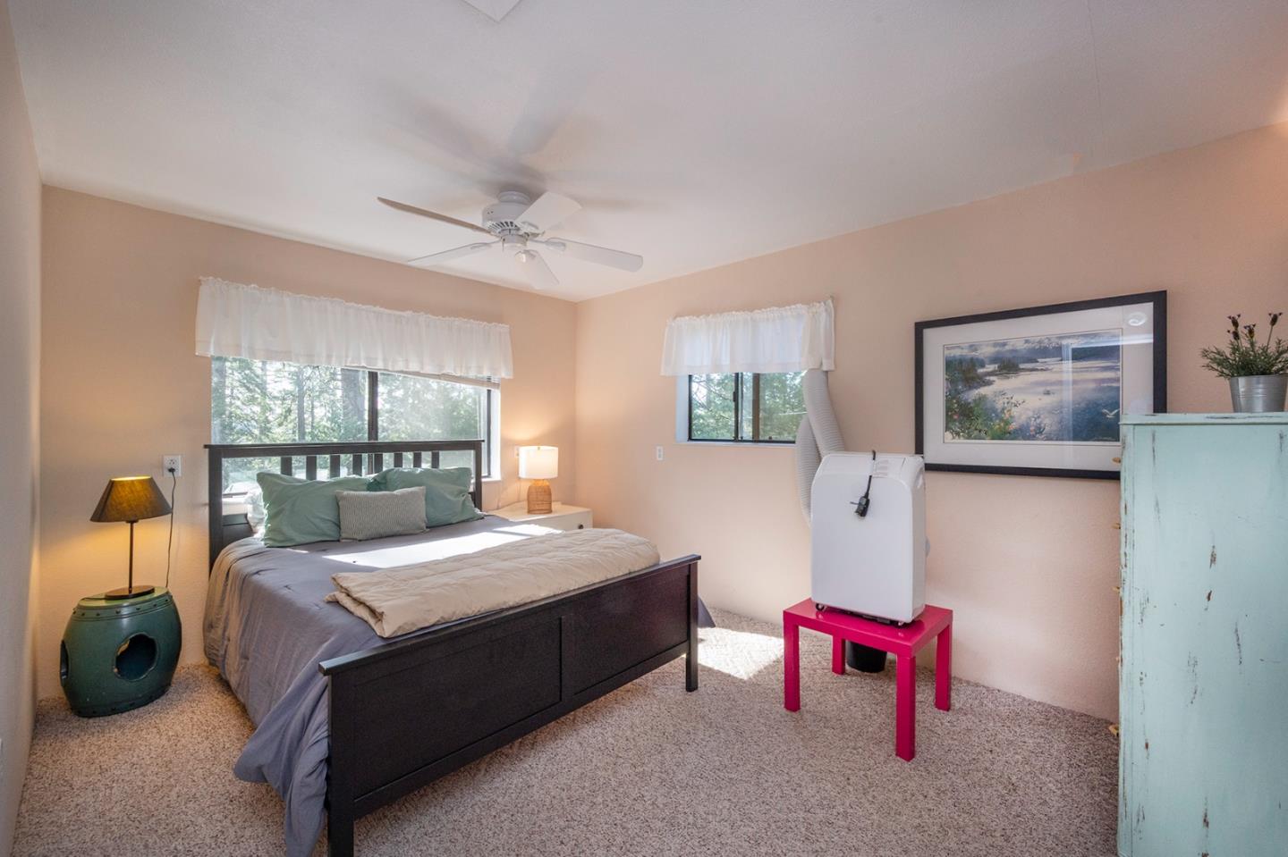 Detail Gallery Image 39 of 70 For 2088 Castlewood Ln #11,  Arnold,  CA 95223 - 4 Beds | 3/1 Baths
