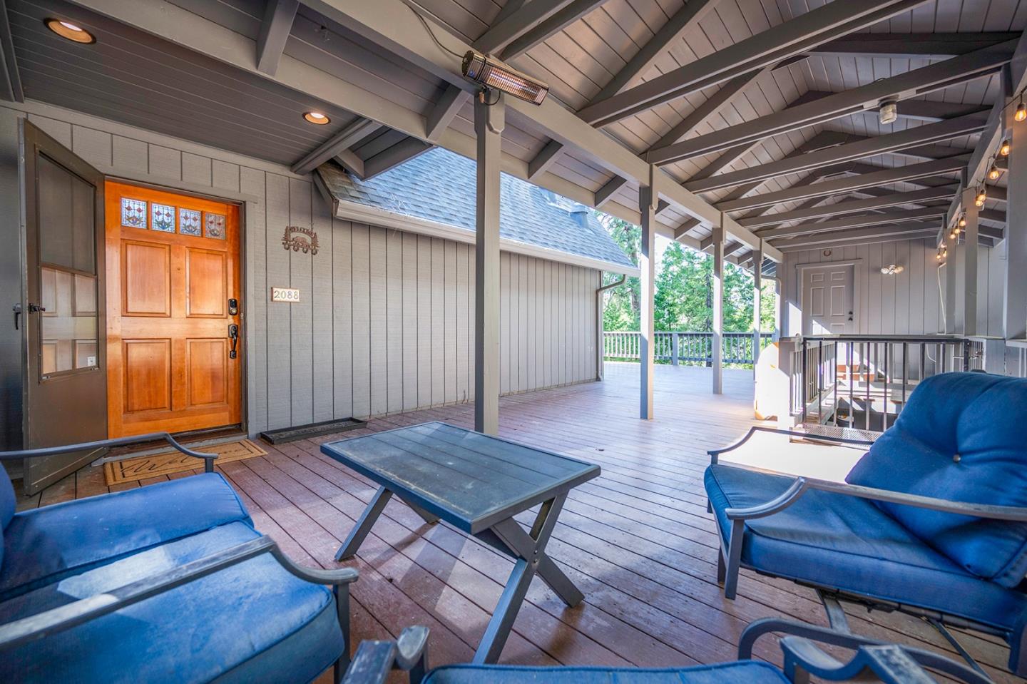 Detail Gallery Image 4 of 70 For 2088 Castlewood Ln #11,  Arnold,  CA 95223 - 4 Beds | 3/1 Baths