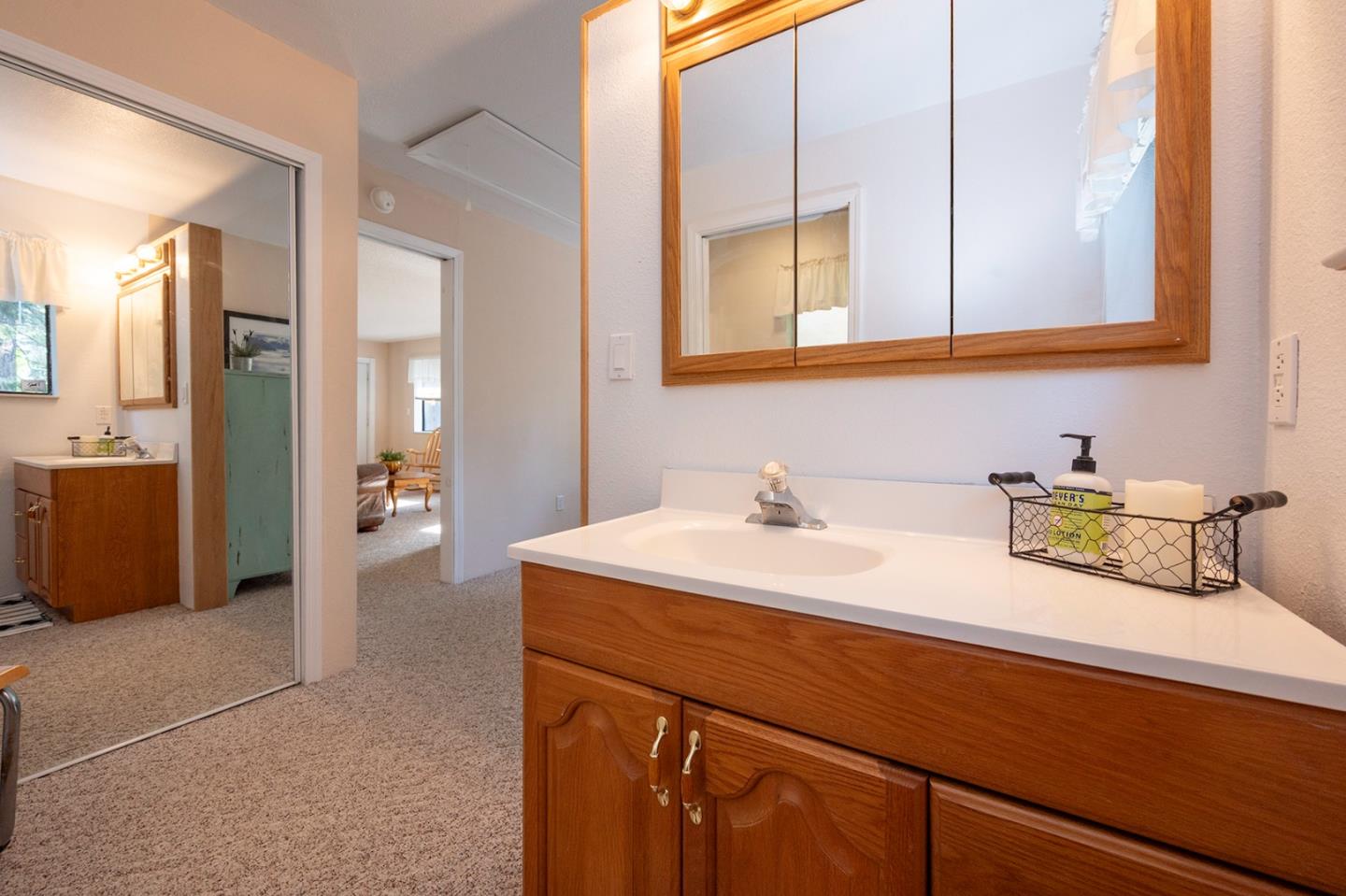 Detail Gallery Image 42 of 70 For 2088 Castlewood Ln #11,  Arnold,  CA 95223 - 4 Beds | 3/1 Baths