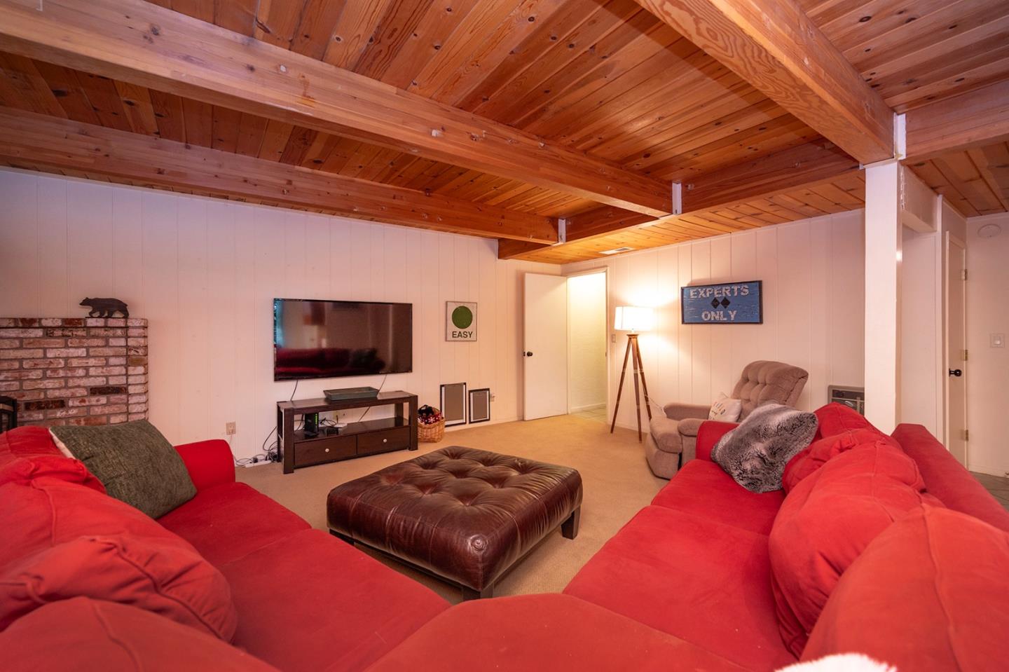 Detail Gallery Image 44 of 70 For 2088 Castlewood Ln #11,  Arnold,  CA 95223 - 4 Beds | 3/1 Baths