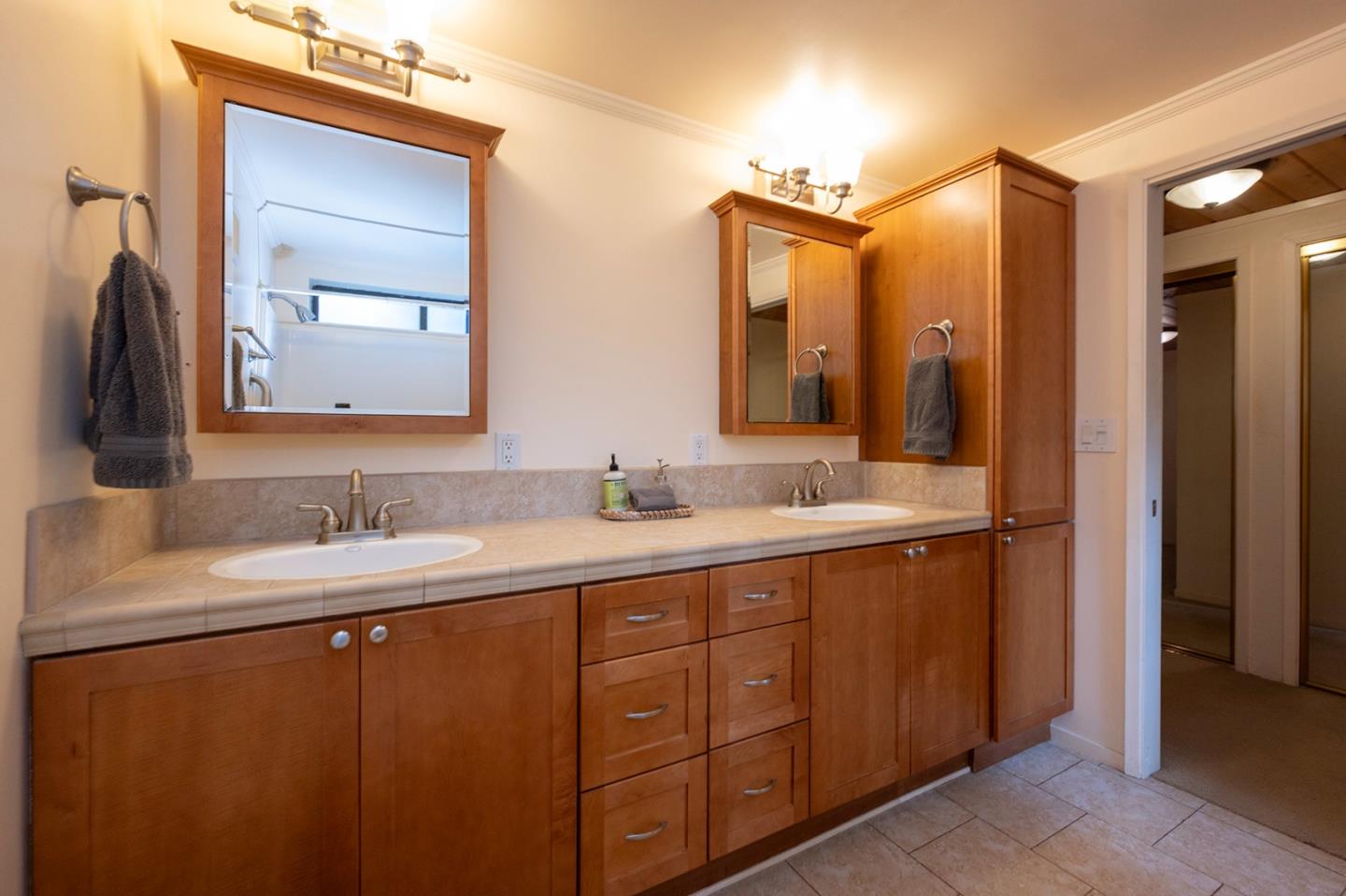 Detail Gallery Image 54 of 70 For 2088 Castlewood Ln #11,  Arnold,  CA 95223 - 4 Beds | 3/1 Baths