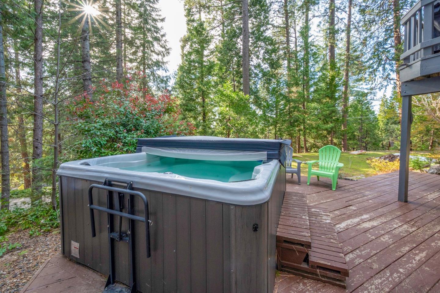 Detail Gallery Image 55 of 70 For 2088 Castlewood Ln #11,  Arnold,  CA 95223 - 4 Beds | 3/1 Baths