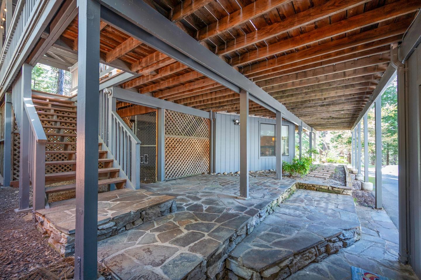 Detail Gallery Image 57 of 70 For 2088 Castlewood Ln #11,  Arnold,  CA 95223 - 4 Beds | 3/1 Baths