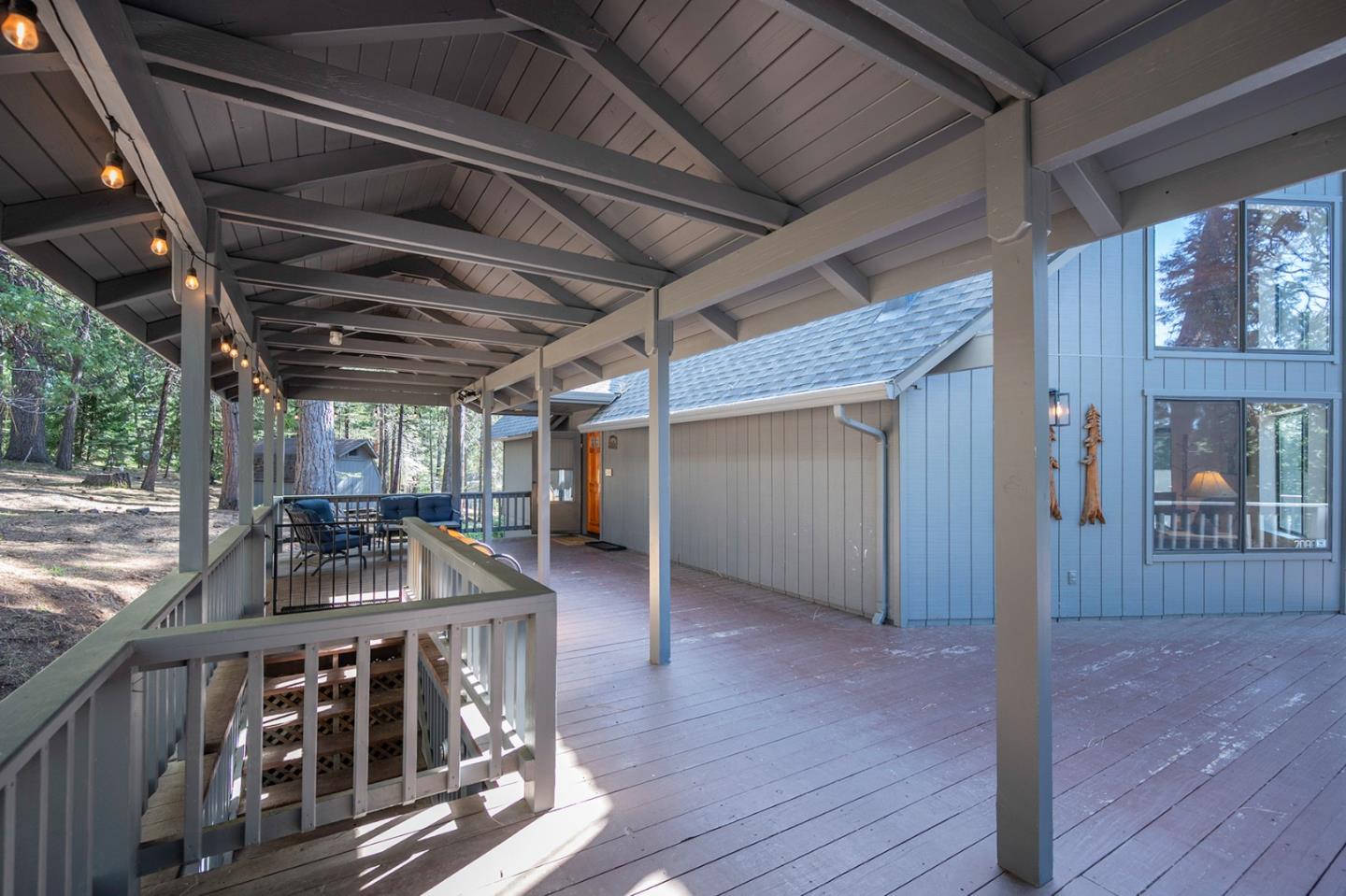 Detail Gallery Image 60 of 70 For 2088 Castlewood Ln #11,  Arnold,  CA 95223 - 4 Beds | 3/1 Baths