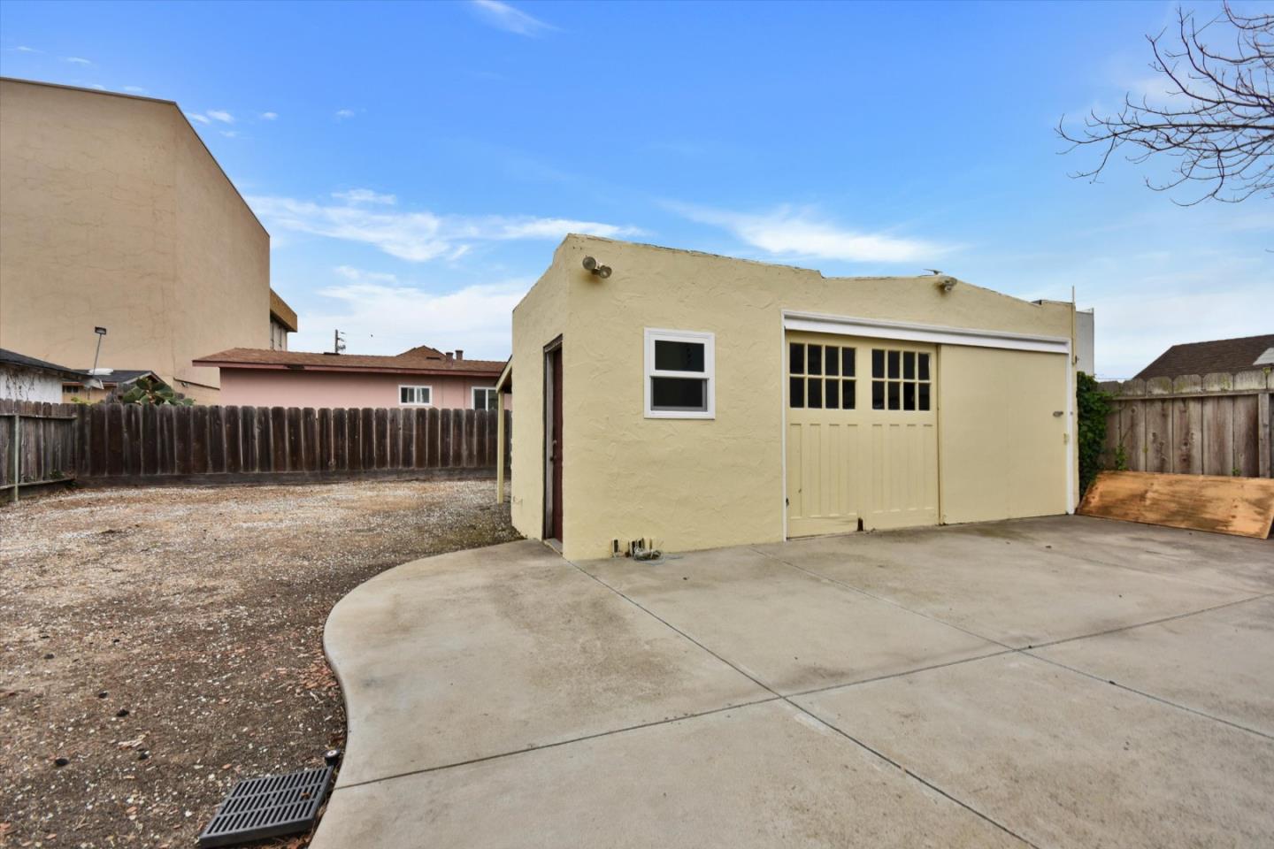Detail Gallery Image 27 of 33 For 325 Capitol St, Salinas,  CA 93901 - 3 Beds | 1 Baths