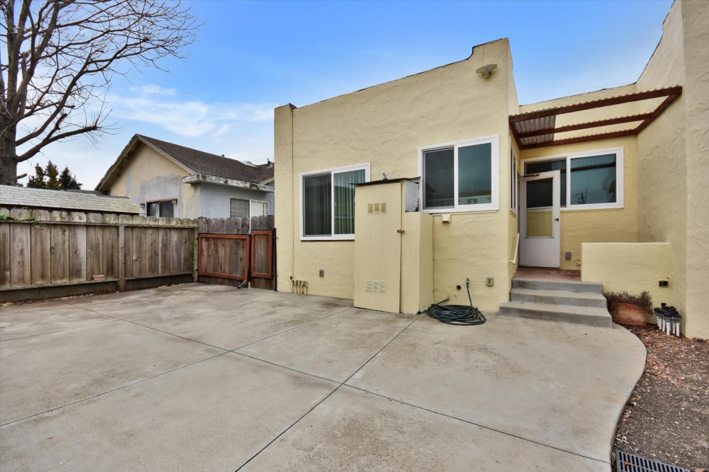 Detail Gallery Image 32 of 33 For 325 Capitol St, Salinas,  CA 93901 - 3 Beds | 1 Baths