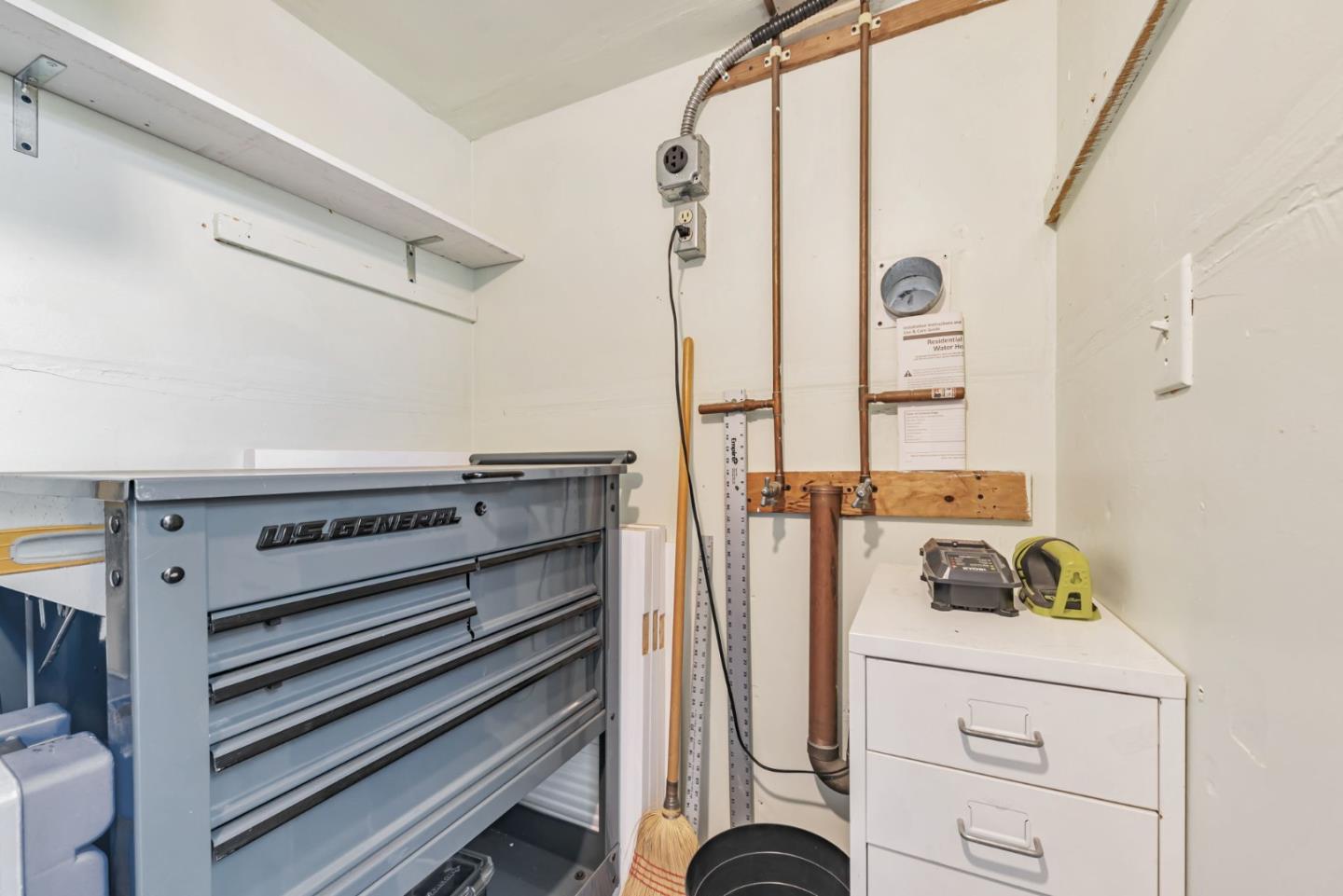 Detail Gallery Image 32 of 42 For 5351 Cribari Dell, San Jose,  CA 95135 - 2 Beds | 2 Baths