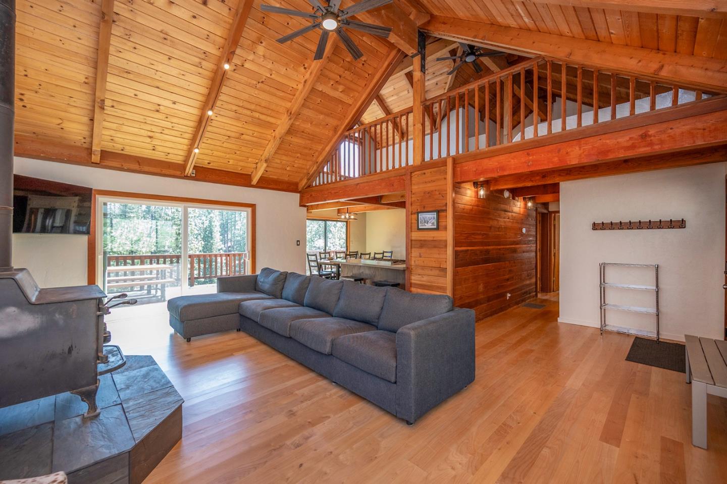 Detail Gallery Image 10 of 62 For 2491 El Dorado Dr #8,  Arnold,  CA 95223 - 3 Beds | 2 Baths