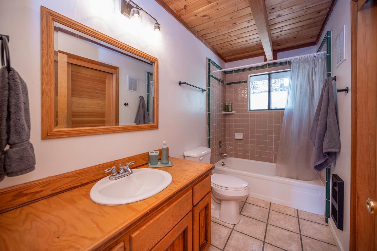 Detail Gallery Image 27 of 62 For 2491 El Dorado Dr #8,  Arnold,  CA 95223 - 3 Beds | 2 Baths