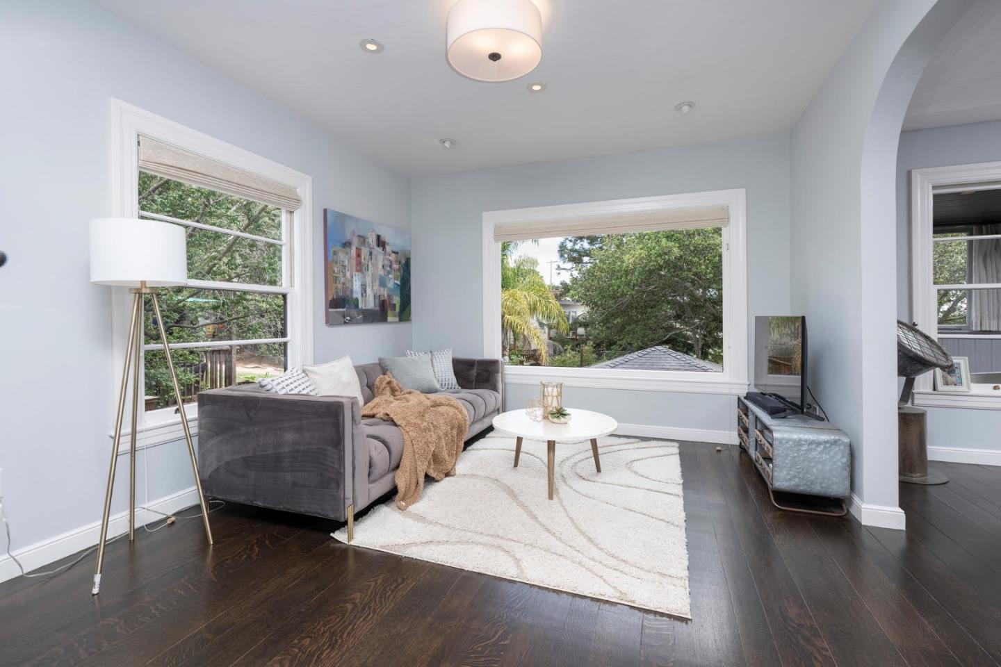 Detail Gallery Image 12 of 53 For 2205 &2207 Semeria Ave, Belmont,  CA 94002 - 4 Beds | 2/1 Baths