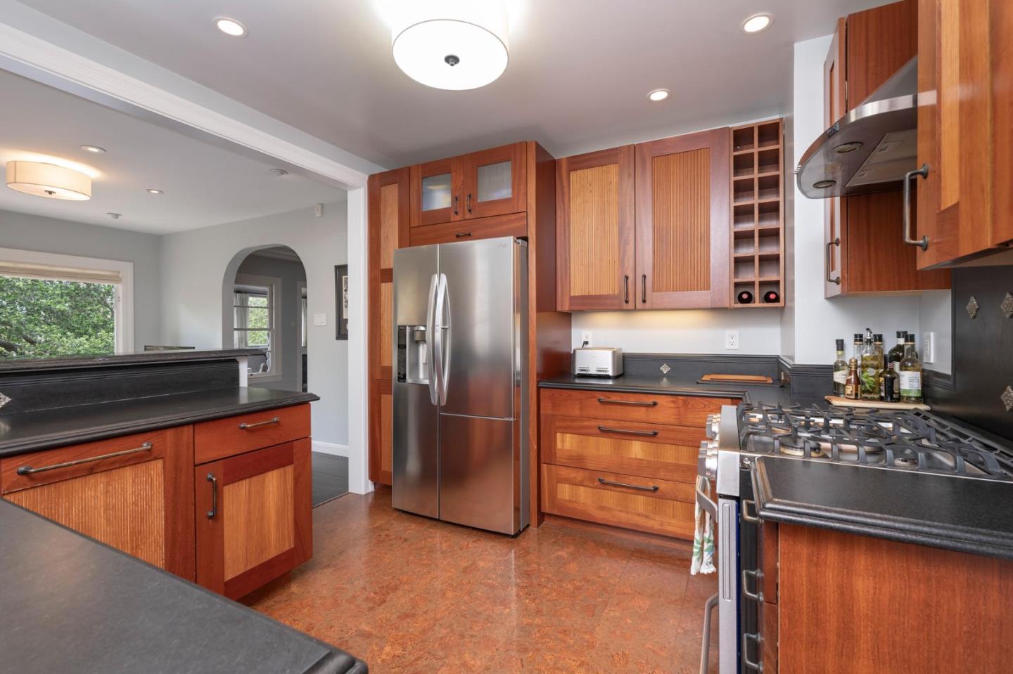 Detail Gallery Image 15 of 53 For 2205 &2207 Semeria Ave, Belmont,  CA 94002 - 4 Beds | 2/1 Baths