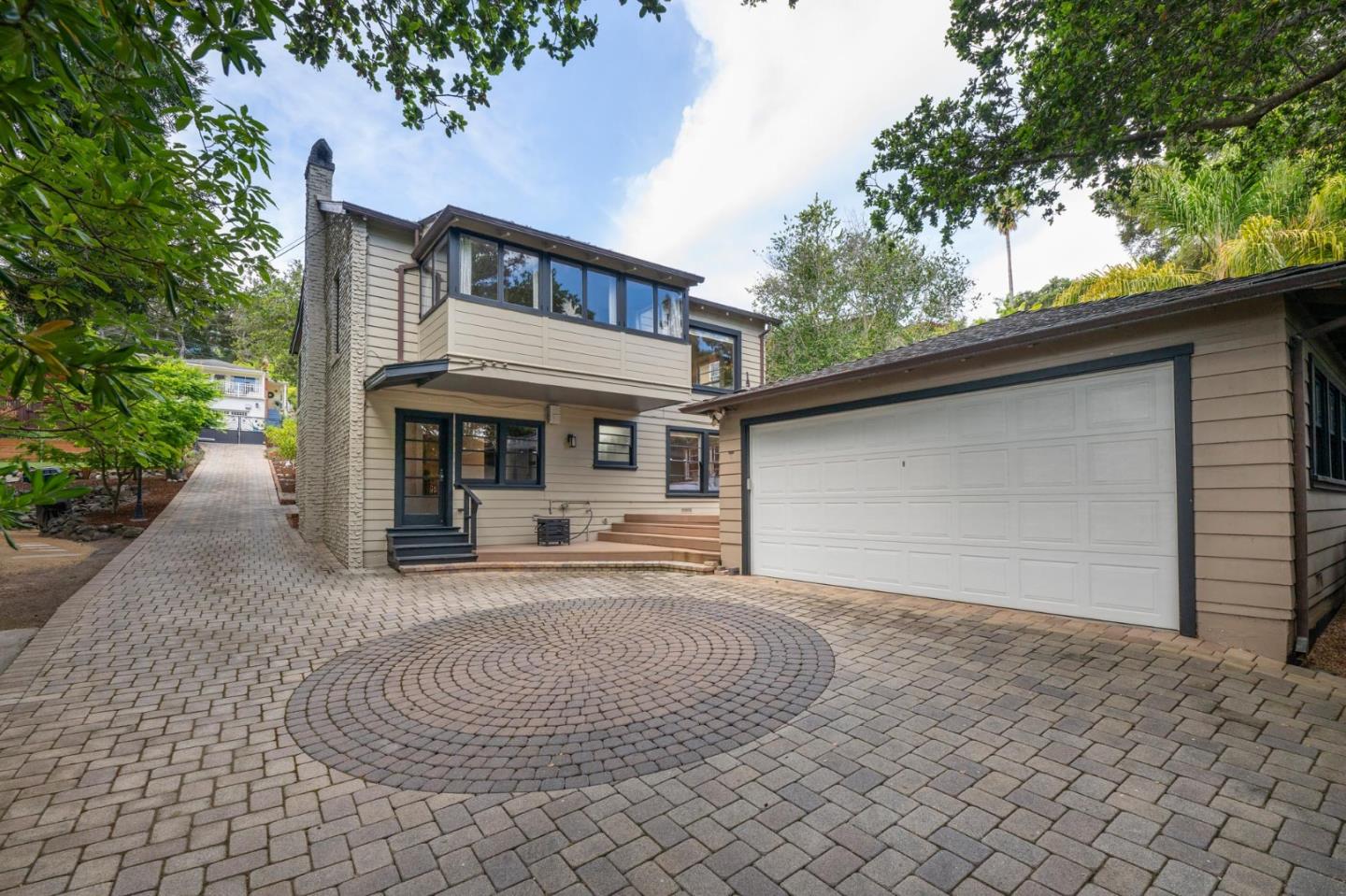 Detail Gallery Image 41 of 53 For 2205 &2207 Semeria Ave, Belmont,  CA 94002 - 4 Beds | 2/1 Baths