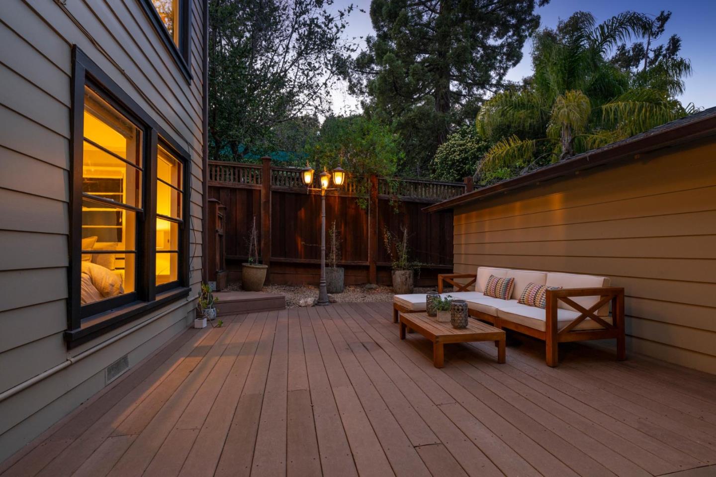 Detail Gallery Image 48 of 53 For 2205 &2207 Semeria Ave, Belmont,  CA 94002 - 4 Beds | 2/1 Baths