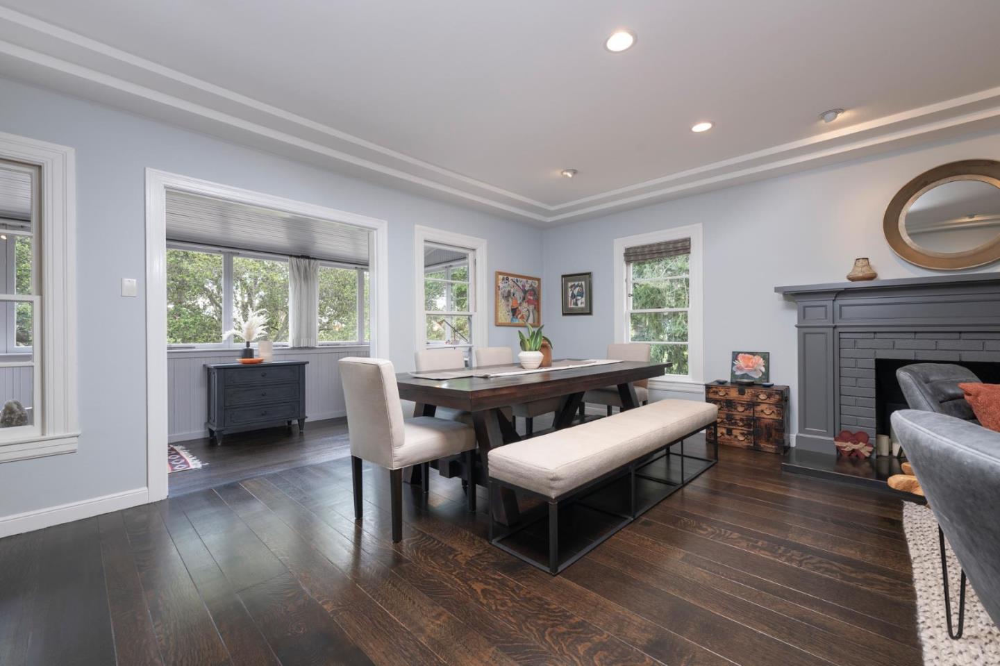 Detail Gallery Image 9 of 53 For 2205 &2207 Semeria Ave, Belmont,  CA 94002 - 4 Beds | 2/1 Baths