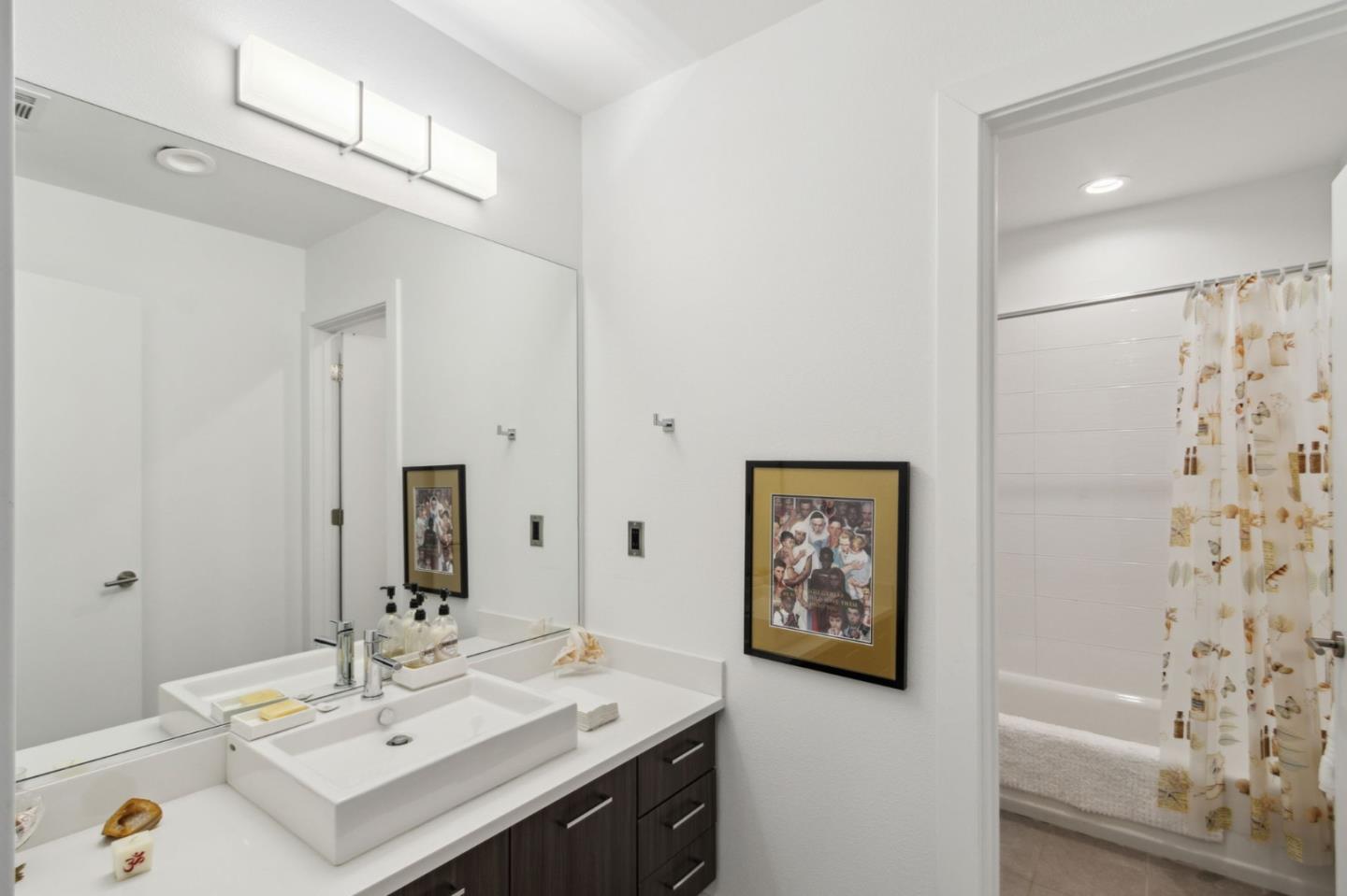 Detail Gallery Image 25 of 42 For 80 Gateway Ct, San Carlos,  CA 94070 - 3 Beds | 3/1 Baths