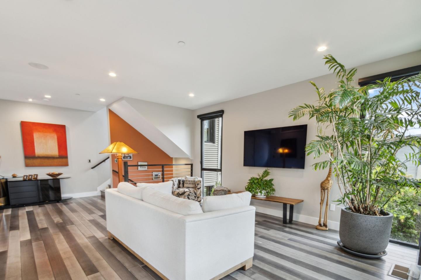 Detail Gallery Image 6 of 42 For 80 Gateway Ct, San Carlos,  CA 94070 - 3 Beds | 3/1 Baths