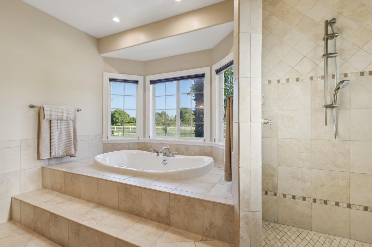 Detail Gallery Image 30 of 48 For 12755 Santa Teresa Blvd, San Martin,  CA 95046 - 5 Beds | 4 Baths