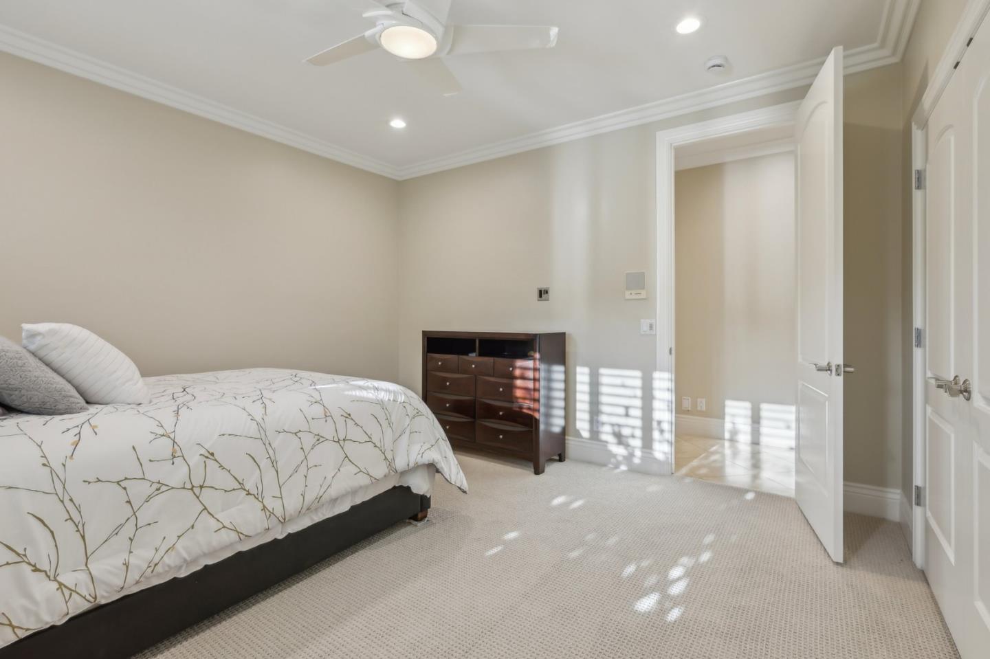 Detail Gallery Image 34 of 48 For 12755 Santa Teresa Blvd, San Martin,  CA 95046 - 5 Beds | 4 Baths