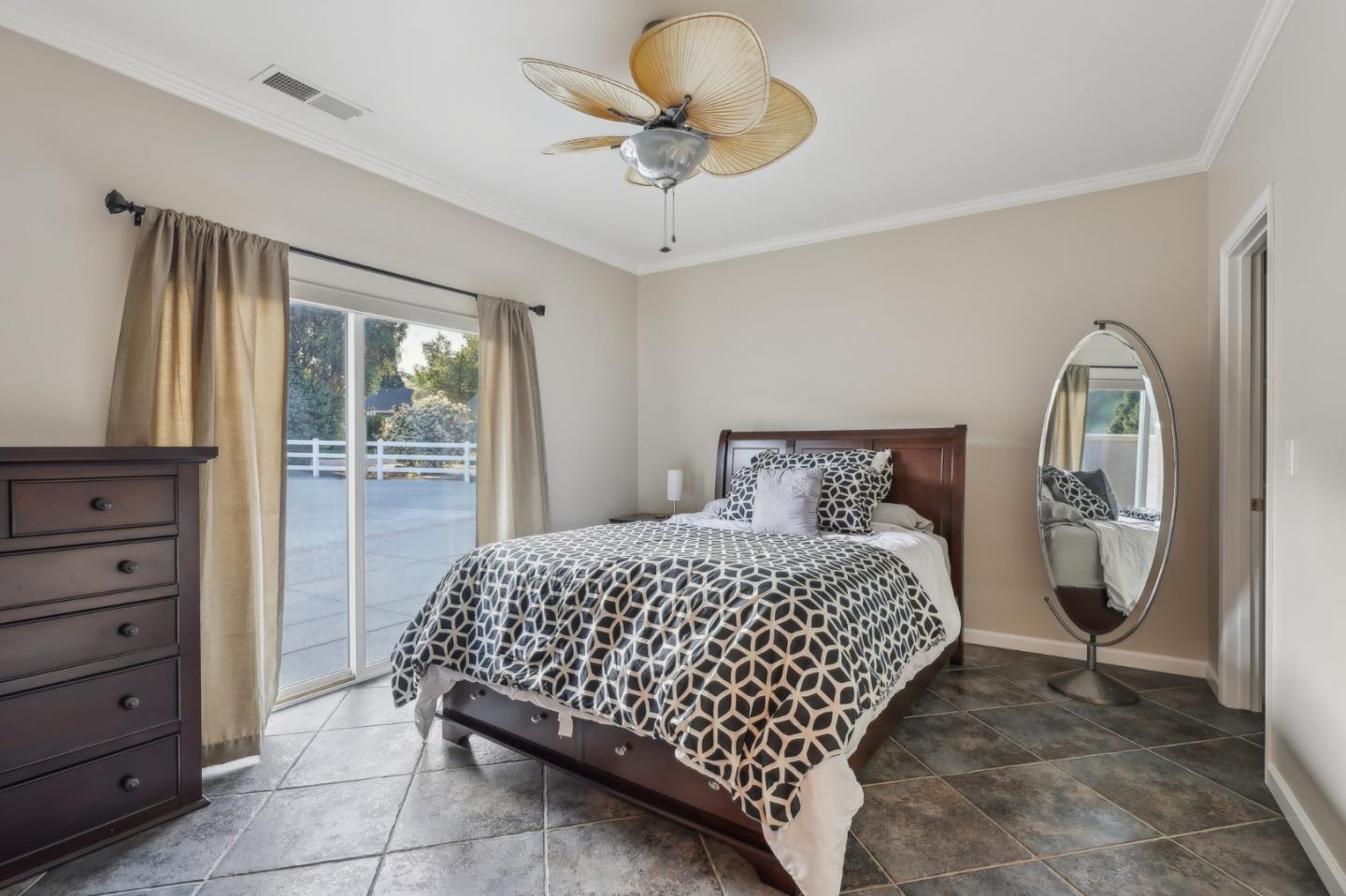 Detail Gallery Image 35 of 48 For 12755 Santa Teresa Blvd, San Martin,  CA 95046 - 5 Beds | 4 Baths