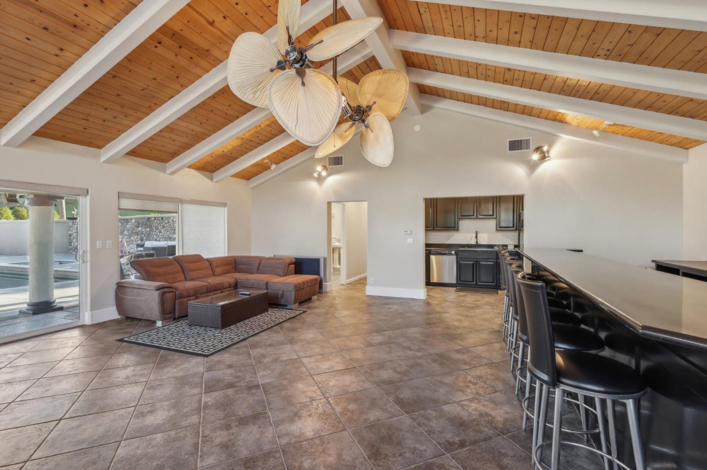 Detail Gallery Image 41 of 48 For 12755 Santa Teresa Blvd, San Martin,  CA 95046 - 5 Beds | 4 Baths