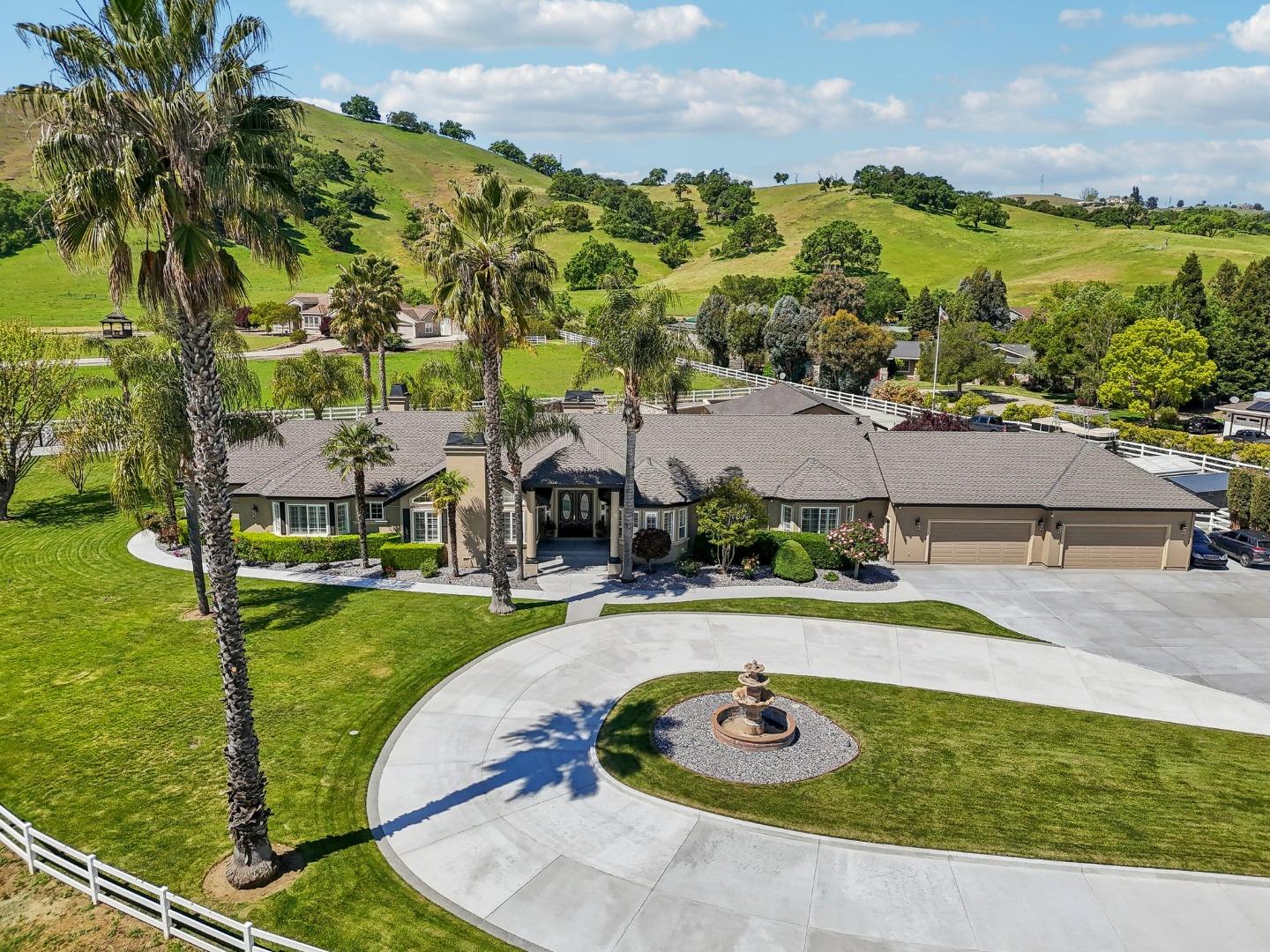 Detail Gallery Image 45 of 48 For 12755 Santa Teresa Blvd, San Martin,  CA 95046 - 5 Beds | 4 Baths