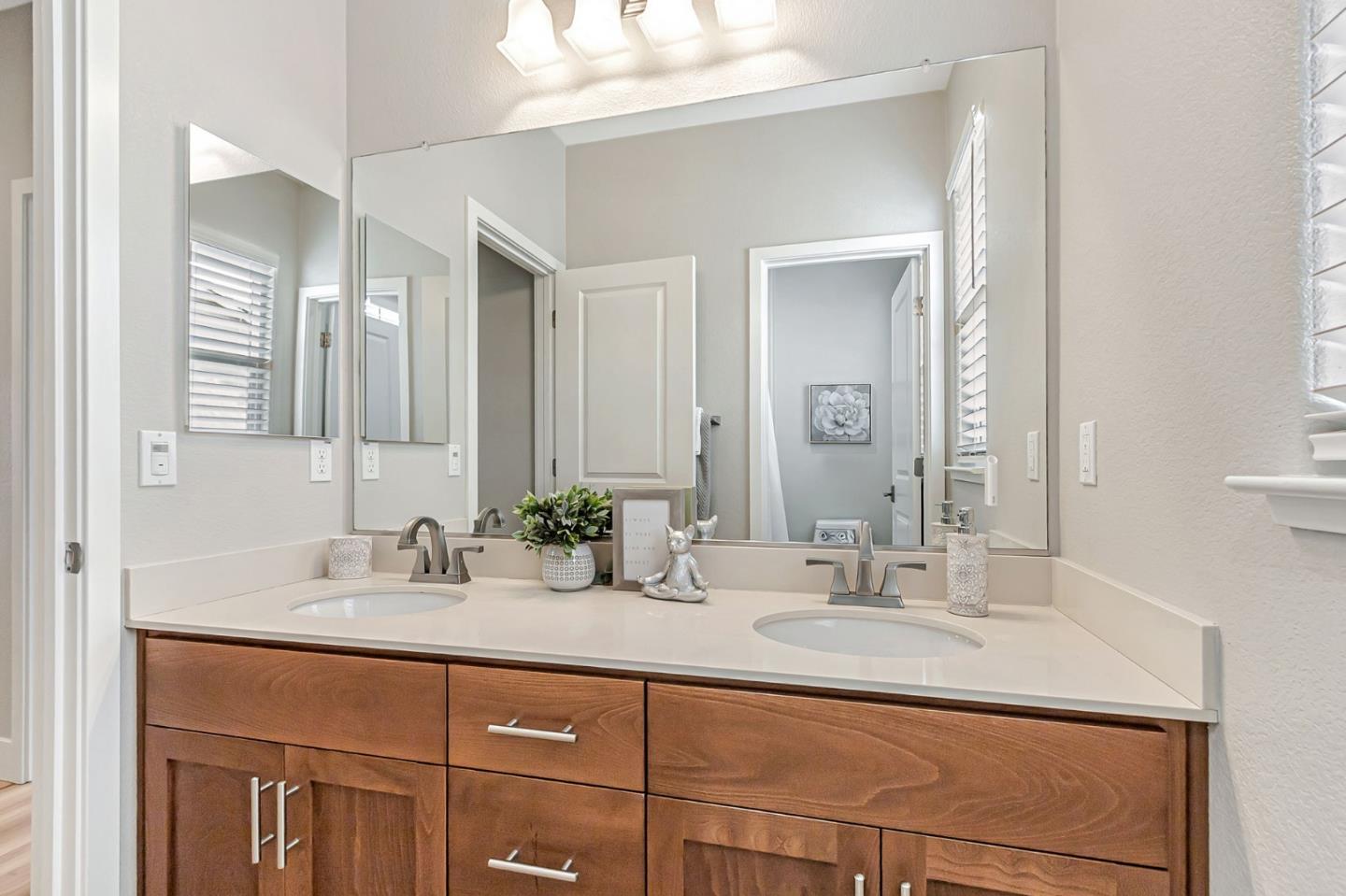 Detail Gallery Image 54 of 88 For 9561 Rancho Hills Dr, Gilroy,  CA 95020 - 5 Beds | 3 Baths