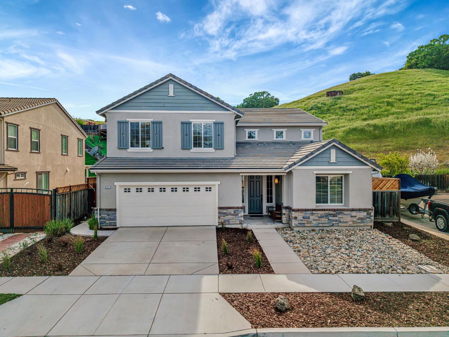 Detail Gallery Image 70 of 88 For 9561 Rancho Hills Dr, Gilroy,  CA 95020 - 5 Beds | 3 Baths