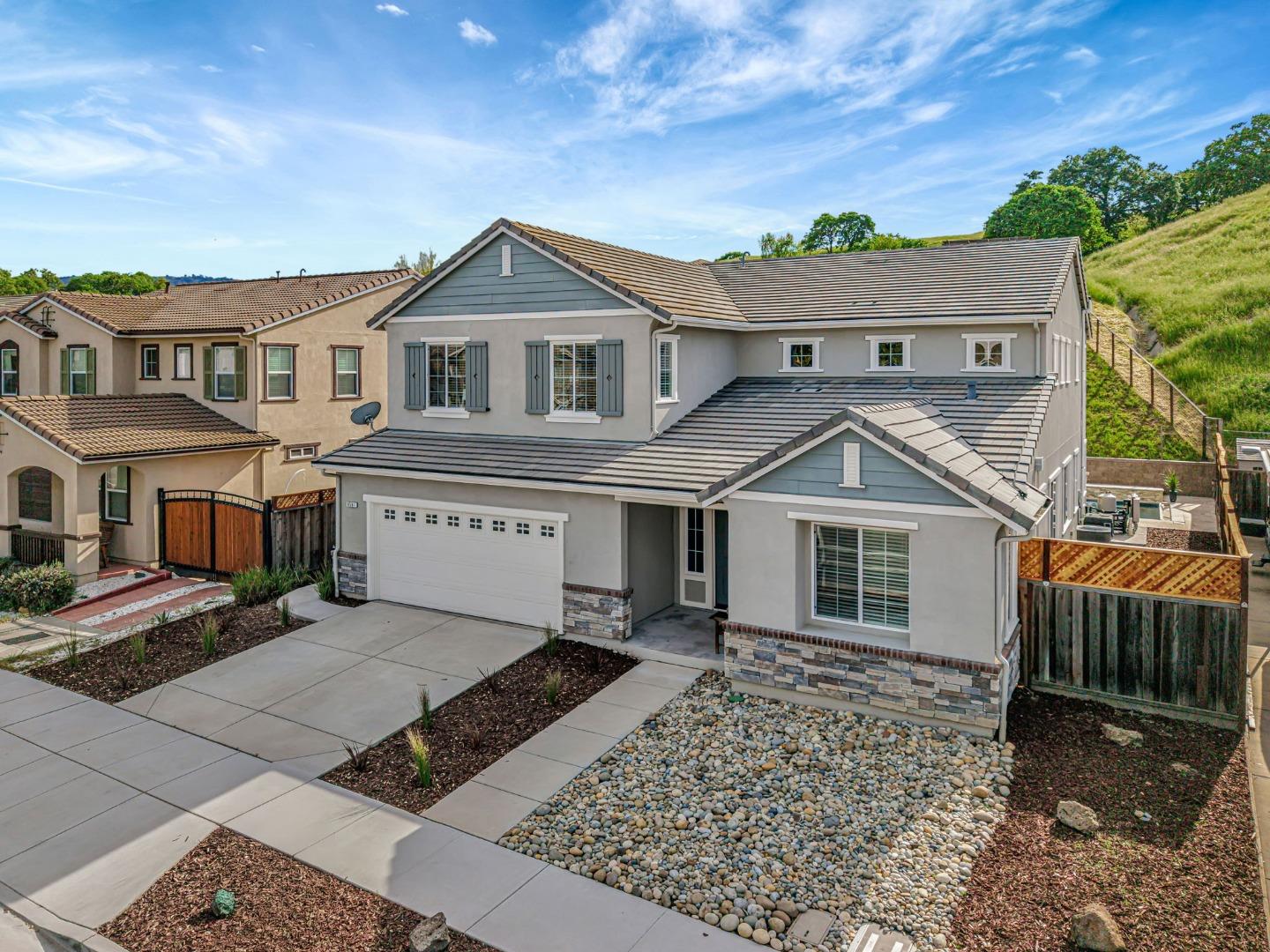 Detail Gallery Image 75 of 88 For 9561 Rancho Hills Dr, Gilroy,  CA 95020 - 5 Beds | 3 Baths
