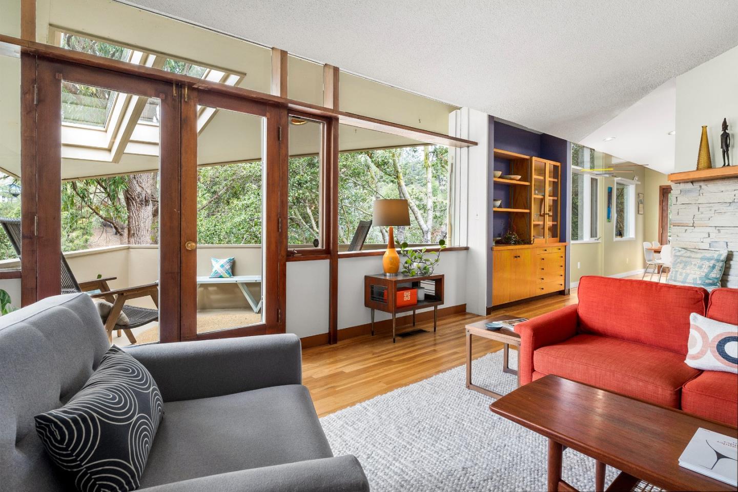Detail Gallery Image 18 of 37 For 2020 Wallace Ave, Aptos,  CA 95003 - 3 Beds | 2 Baths